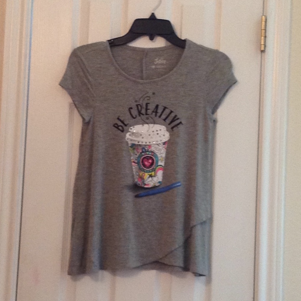 Graphic tee
